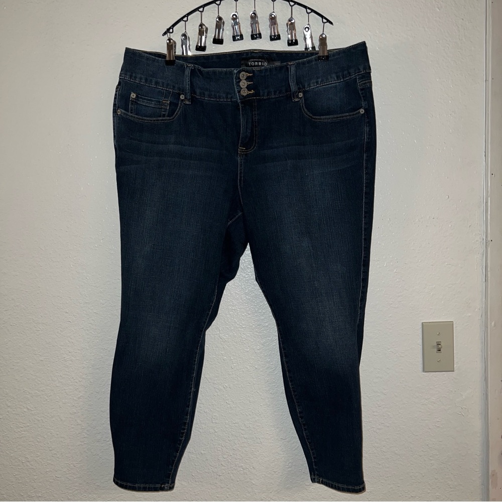 torrid Indigo Skinny Jeans - Picture 4 of 11